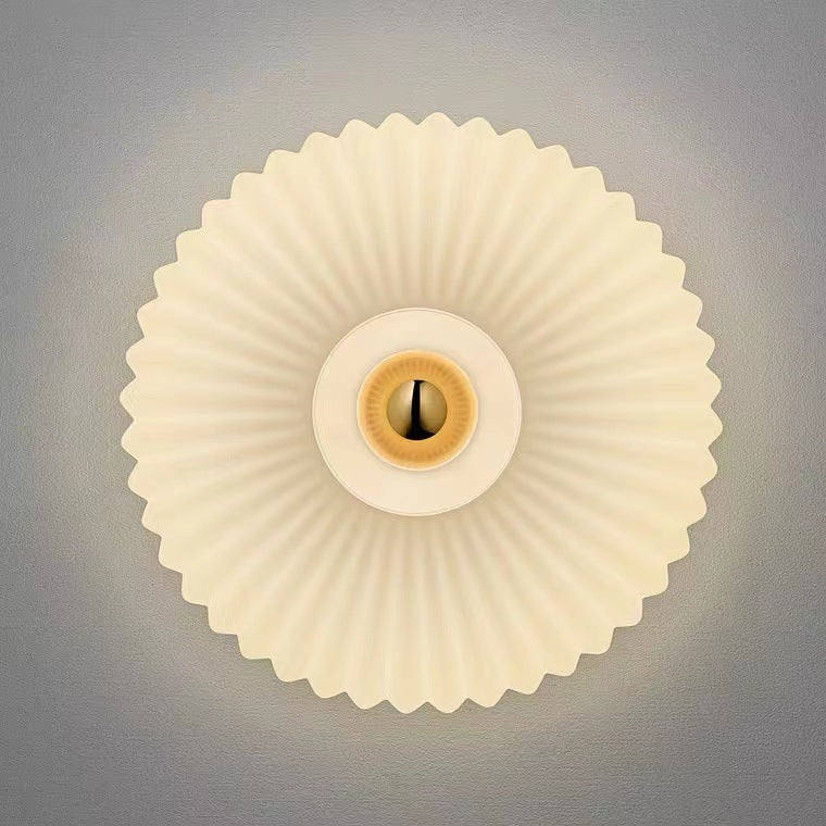 Nordic Vintage Striped Glass Disc Sconce