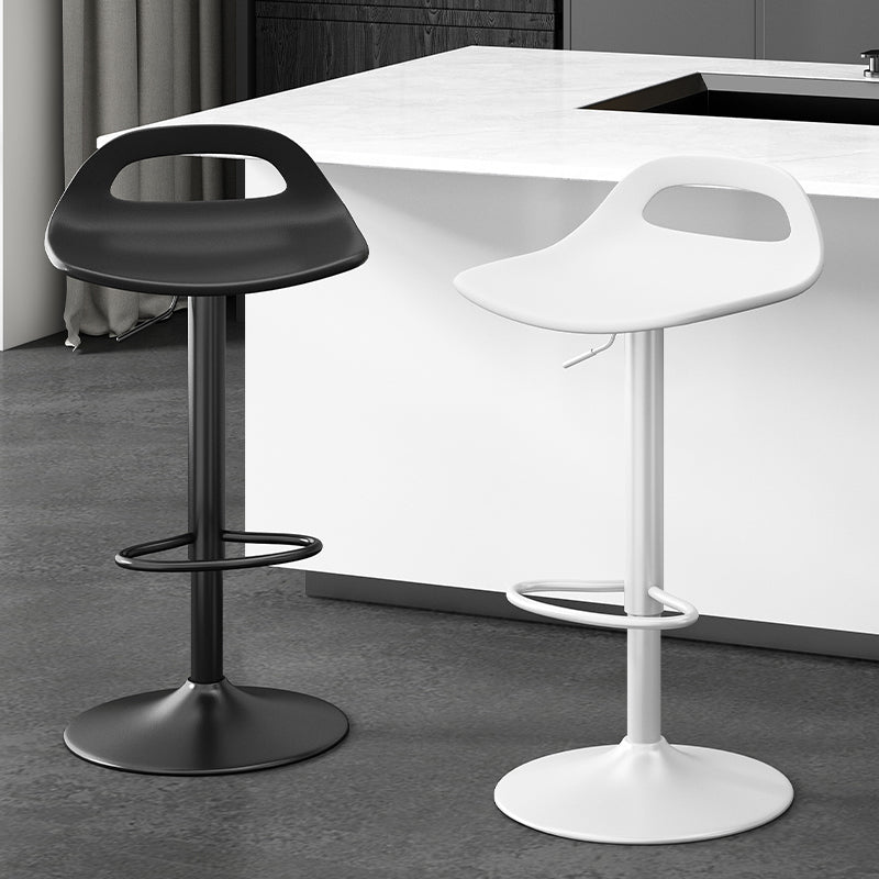 Minimalist Plastic Metal Bar Stool