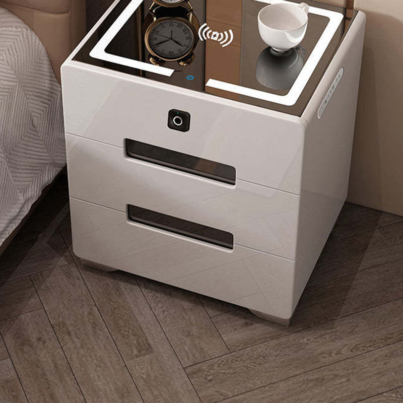 Minimalist Metal Rectangular Nightstand 3-Drawer