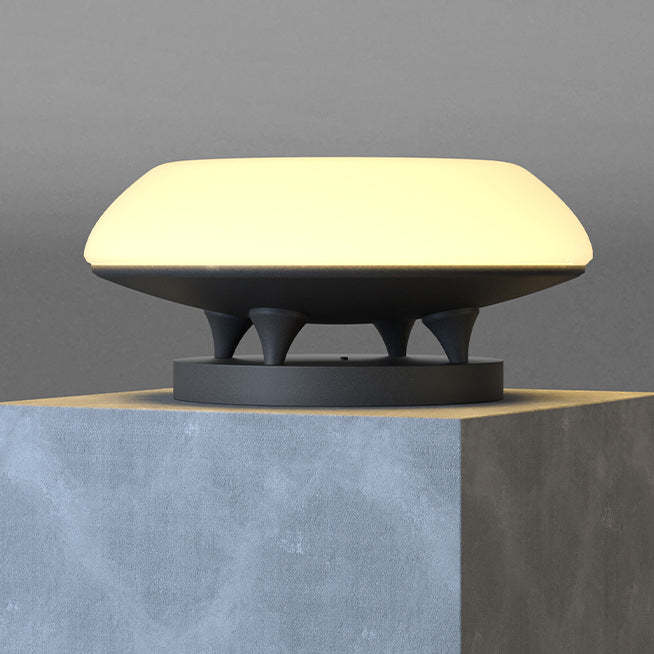 Modern Solar Spaceship Landscape Light