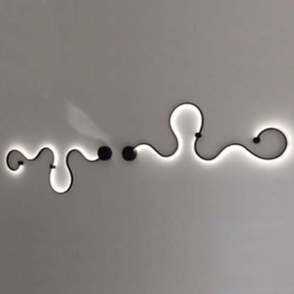 Modern Aluminum Snake Curved LED Sconce
