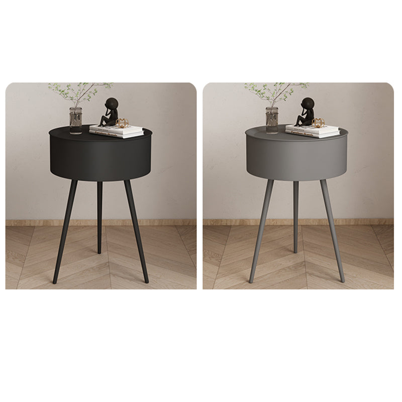 Minimalist Round Iron 1-Storage Nightstand