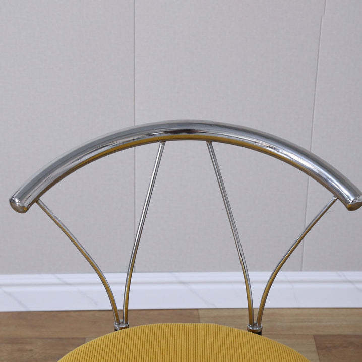 Nordic Curved-Back Iron Fabric Dining Chair