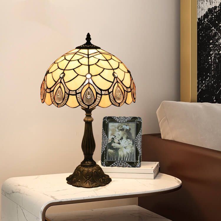 Tiffany Retro Lotus Resin Stained Glass Lamp