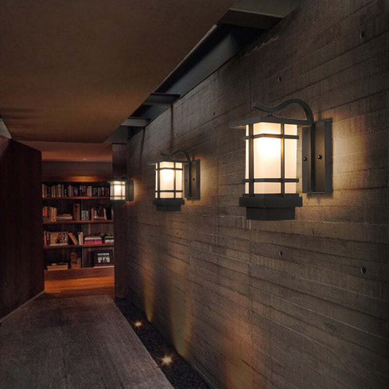 Retro Plaid Lantern Outdoor Waterproof Wall Sconce