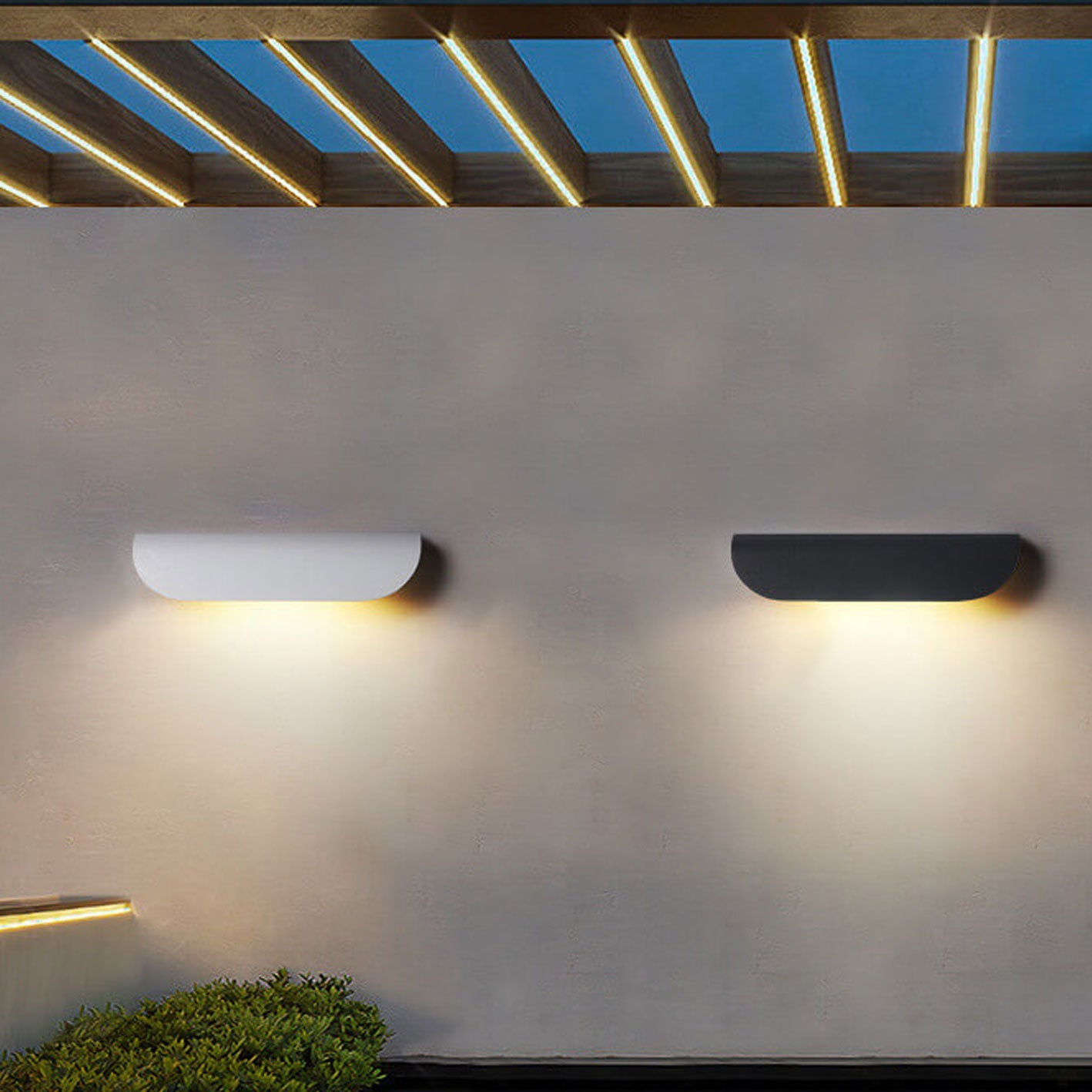 Modern Outdoor Curved LED Garden Wall Sconce