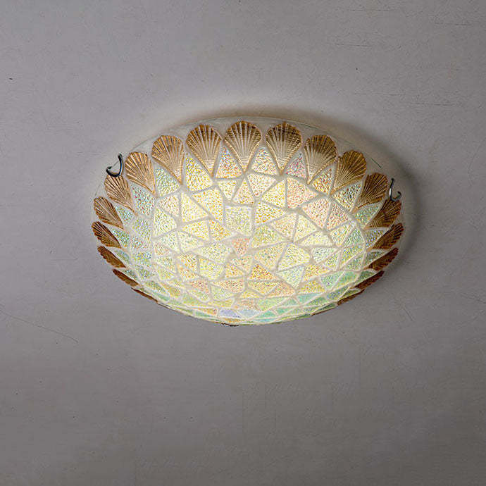 Nordic Vintage Tiffany Shell Glass Flush Mount Light