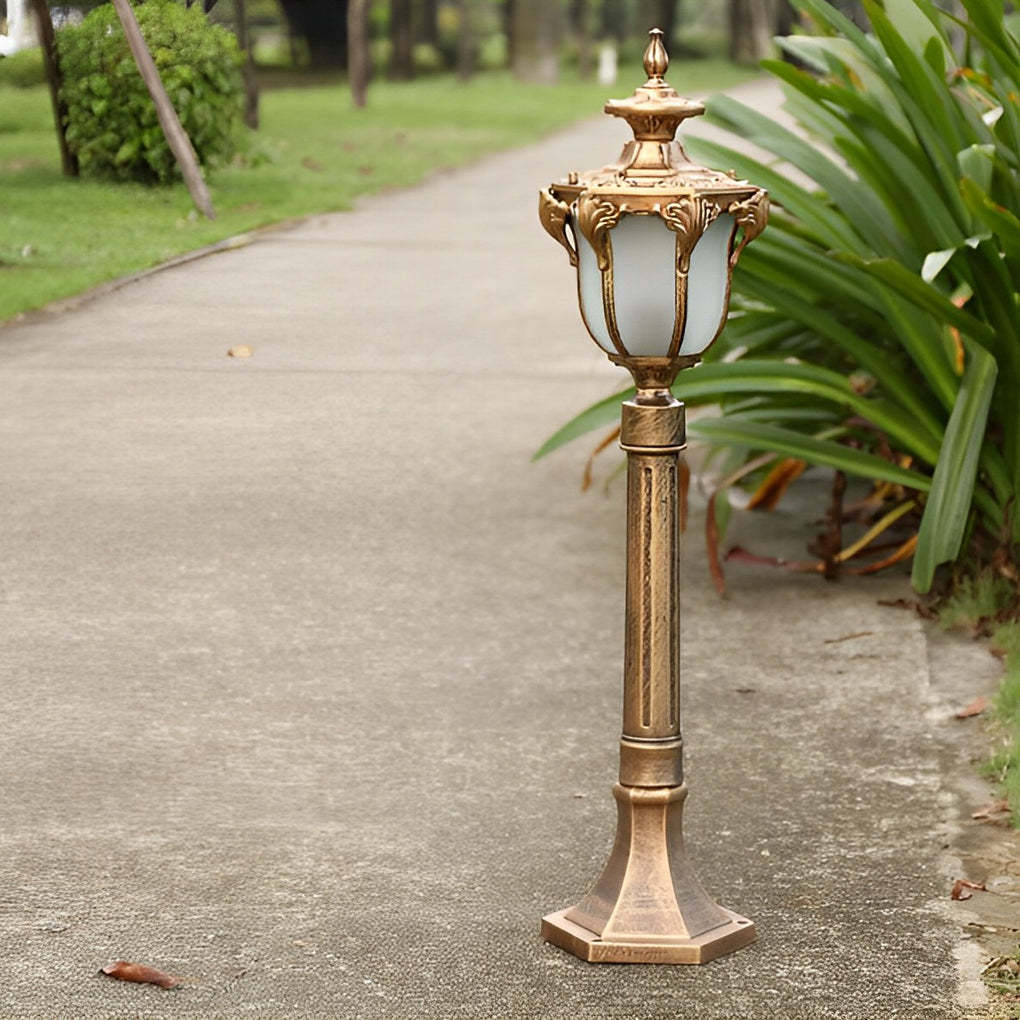 Traditional European-Style LED Outdoor Pathway Lamp Post - Durable & Waterproof-Lighom