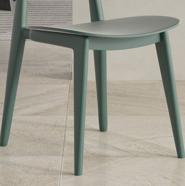 Scandinavian Macaron Plastic Dining Chair — Gray