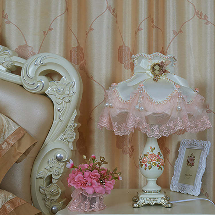 European Vase Palace Resin Fabric Table Lamp