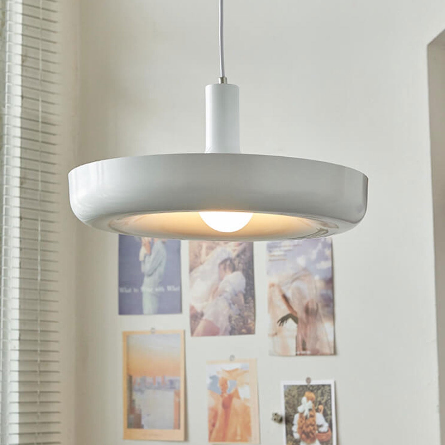 Nordic Minimalist UFO Metal Disc Pendant Light