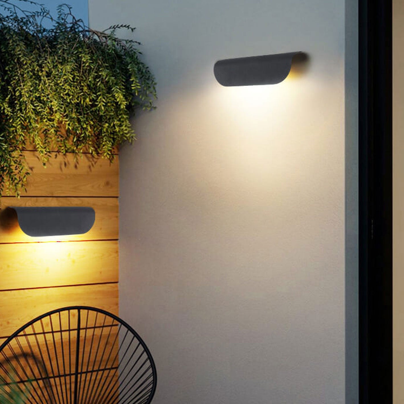 Modern Outdoor Curved LED Garden Wall Sconce