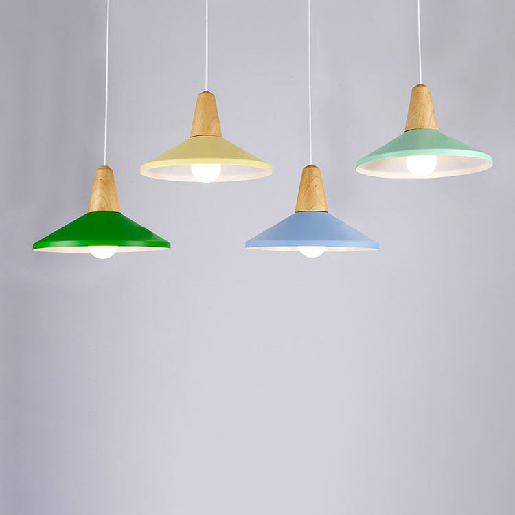 Minimalist Cone Trapezoid Iron Wood Pendant Light — Black / 110V-120V For US/CA