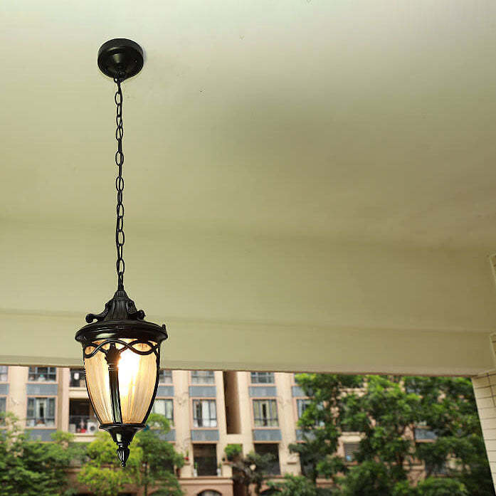 European Vintage Oval Lantern Maple Leaf Outdoor Pendant