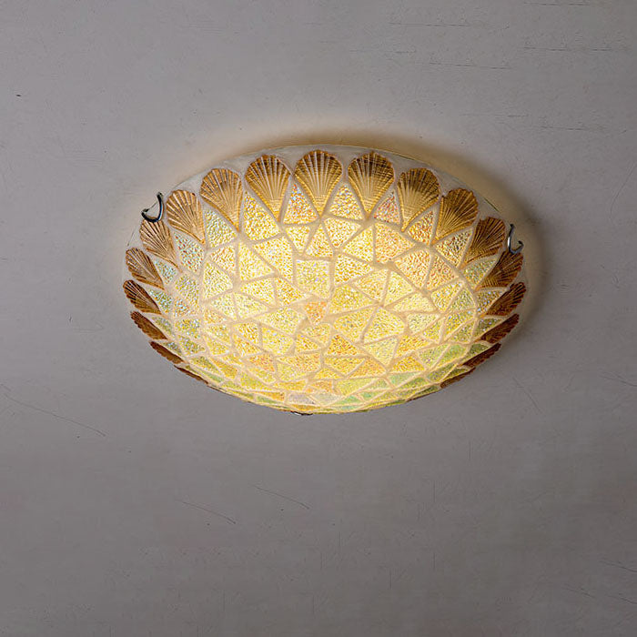 Nordic Vintage Tiffany Shell Glass Flush Mount Light