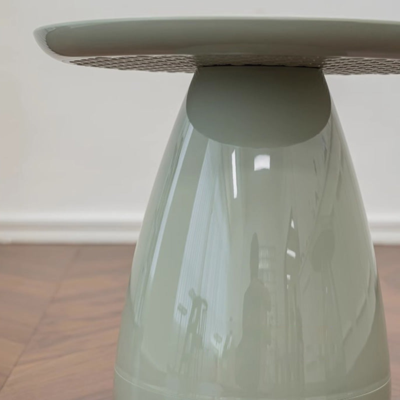 Minimalist Round Plastic Coffee Table