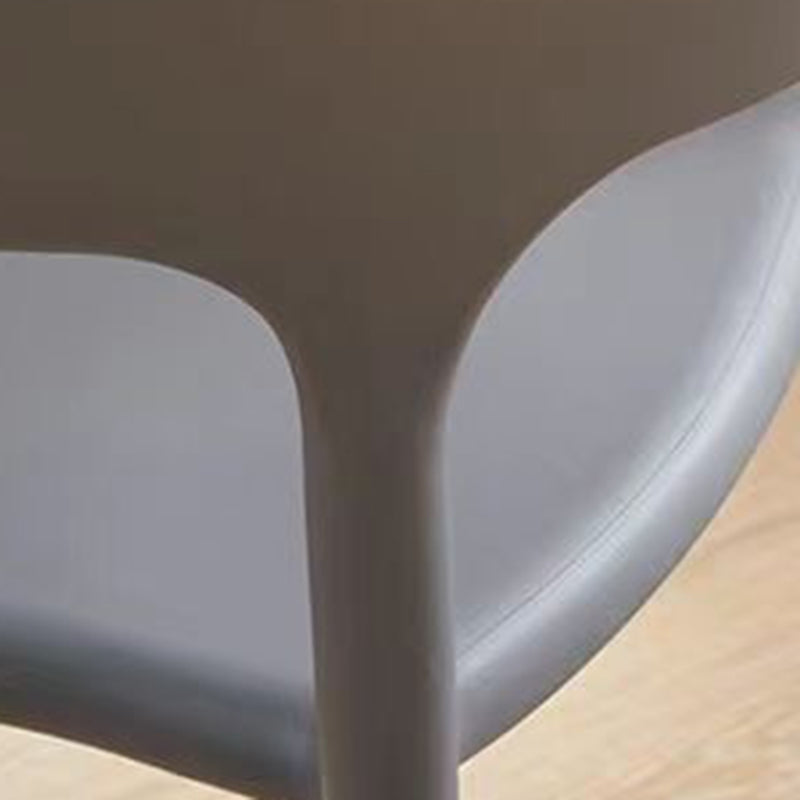 Minimalist Cow Corner Plastic Dining Chair — Green