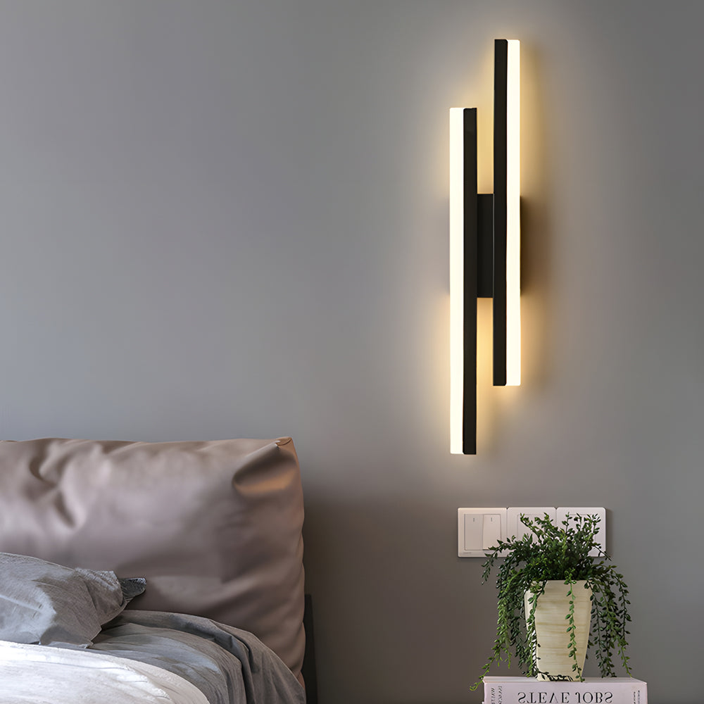 Modern 2-Light Linear LED Wall Lamp with 3-Step Dimming - Black/Gold Wall Sconce-Lighom