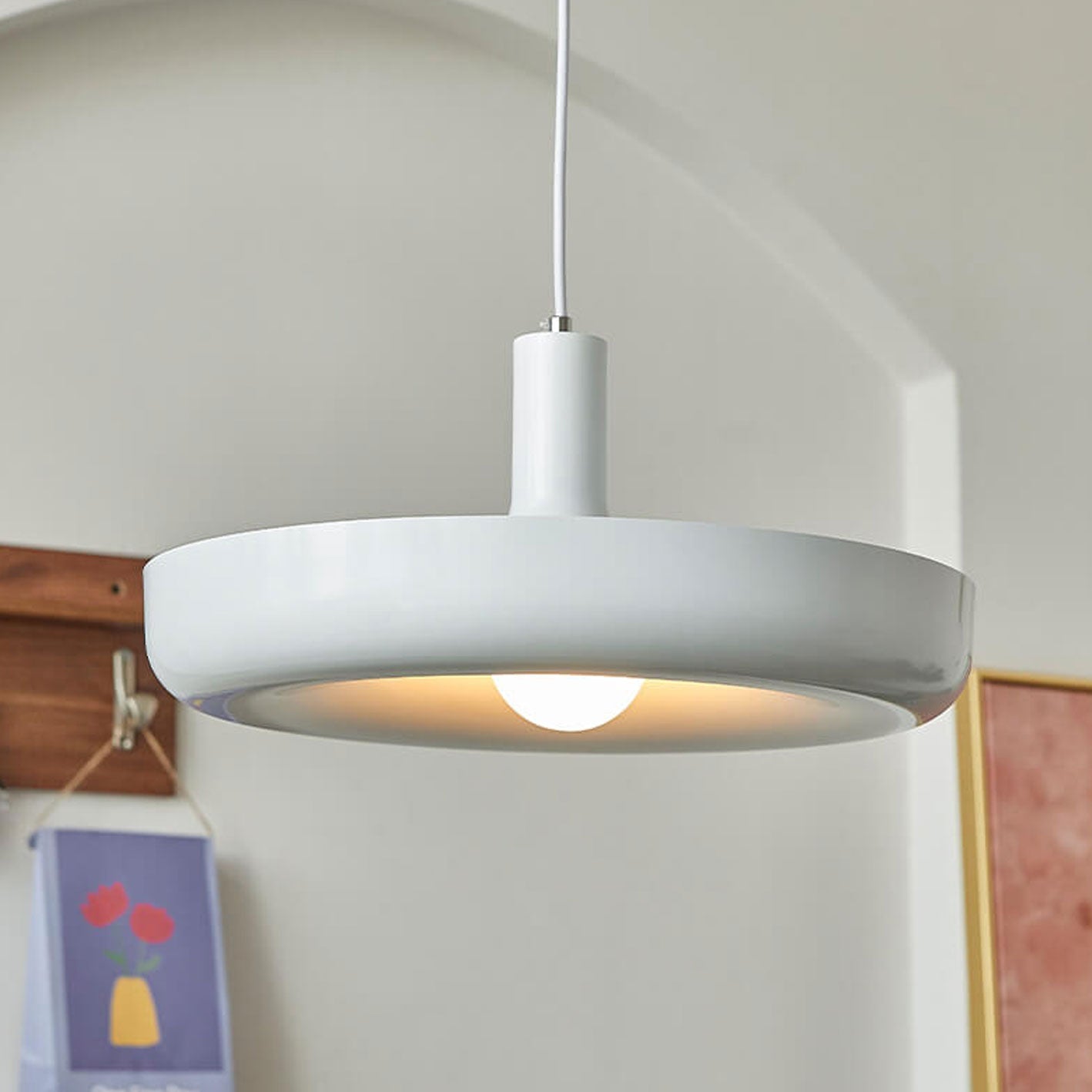 Nordic Minimalist UFO Metal Disc Pendant Light