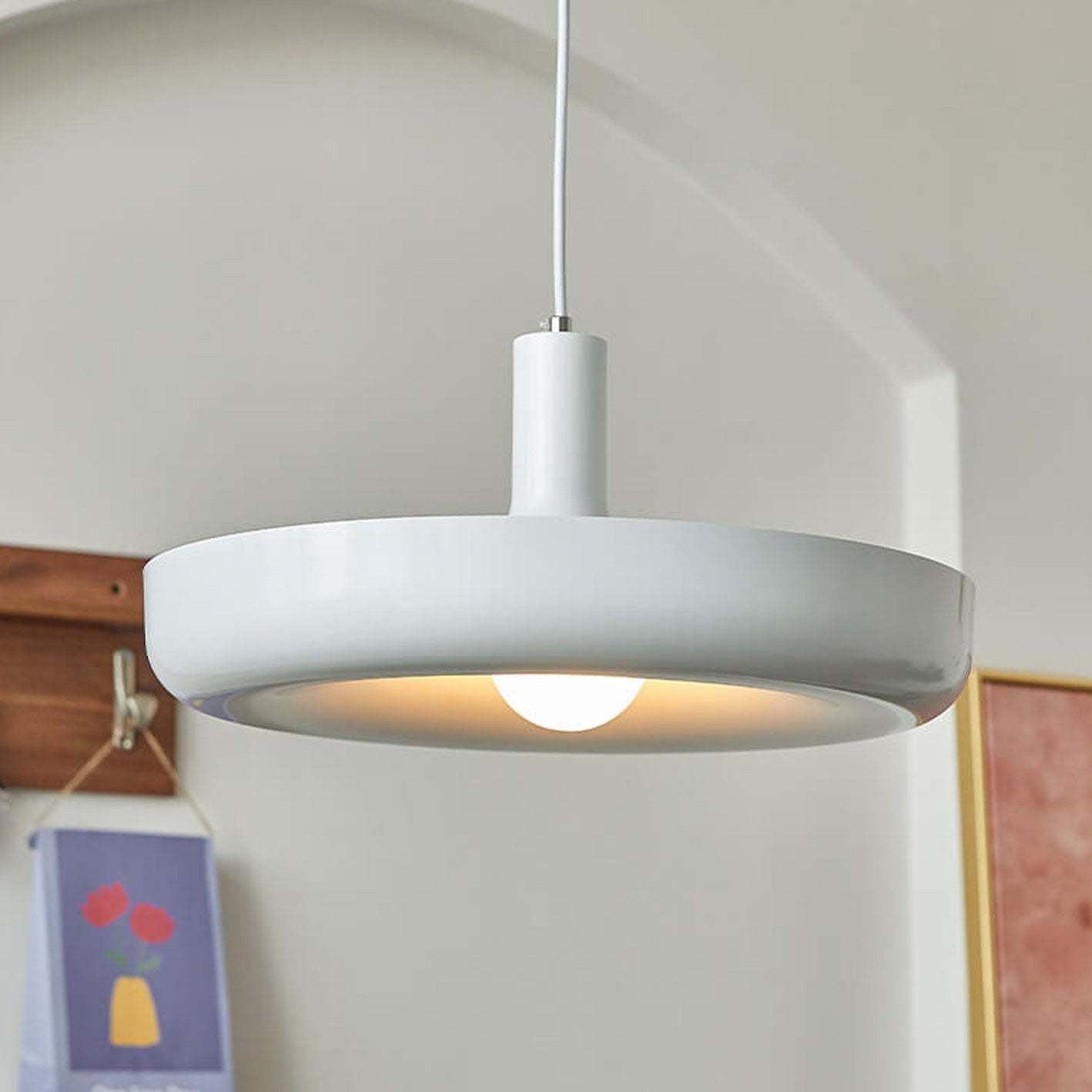 Nordic Minimalist UFO Metal Disc Pendant Light