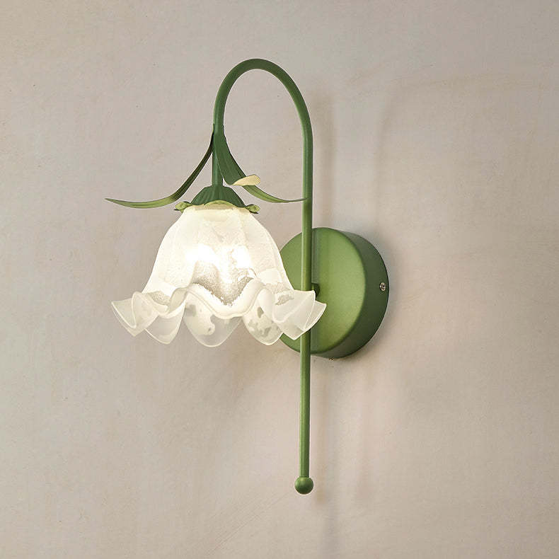 Nordic Vintage Floral Pumpkin Cream Glass Sconce