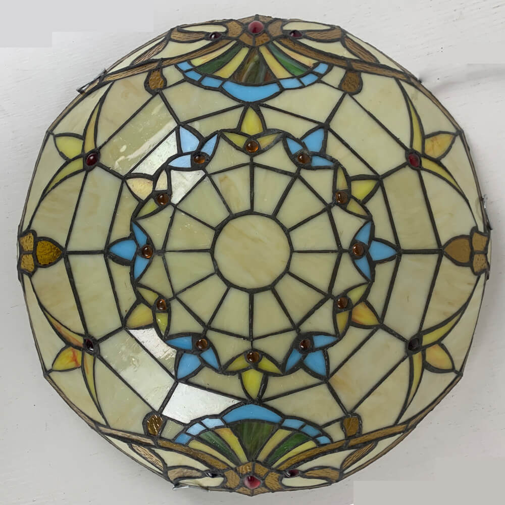 Traditional Tiffany Shell Bead Stained Glass Flush Light