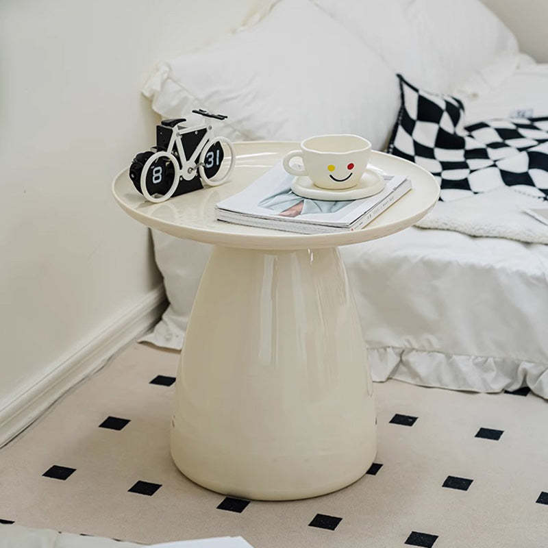 Minimalist Round Plastic Coffee Table