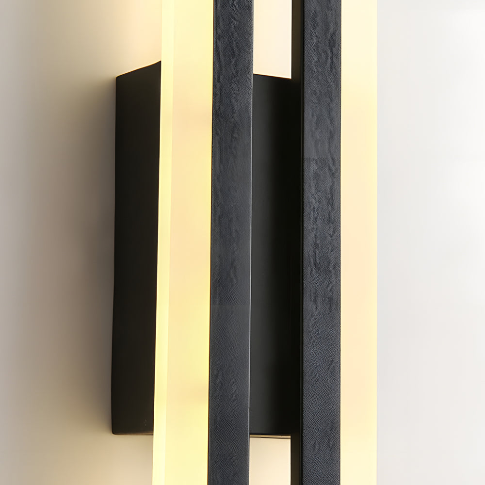 Modern 2-Light Linear LED Wall Lamp with 3-Step Dimming - Black/Gold Wall Sconce-Lighom