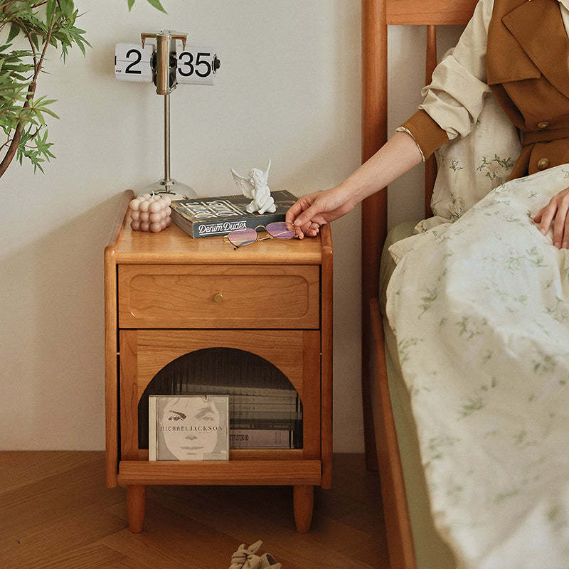 Retro Solid Wood Cube 1-Drawer Nightstand