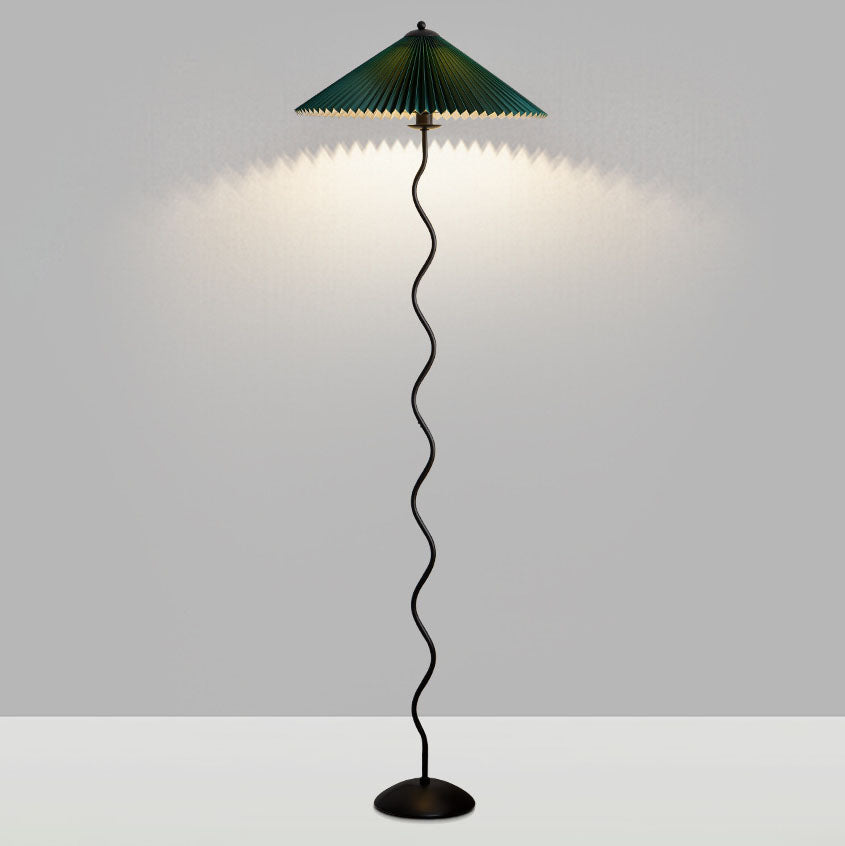 Vintage Pleated Fabric Floor Lamp — 3 Colors Changeable (Warm/Neutral/White) / Pale Yellow / 110V-120V For US/CA