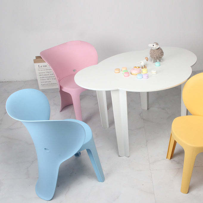 Minimalist Cloud Plastic Four-Leg Dining Table