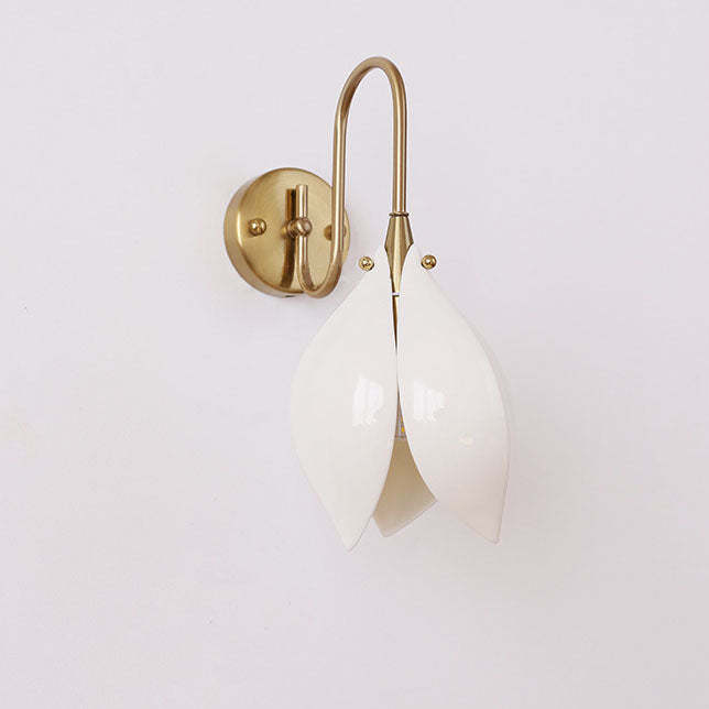 Retro Ceramic Magnolia Flower Iron Wall Sconce