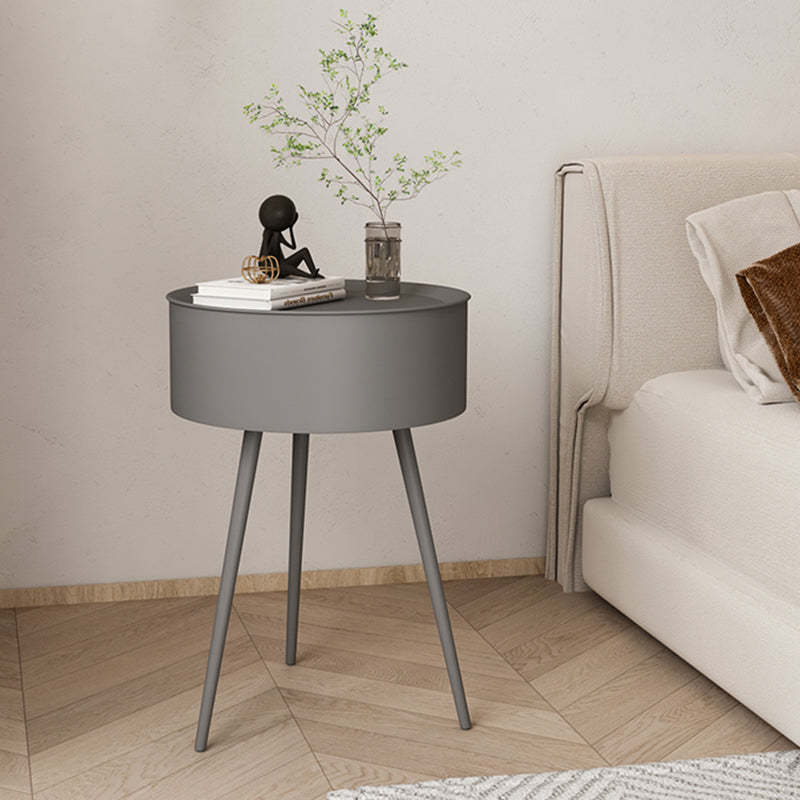 Minimalist Round Iron 1-Storage Nightstand