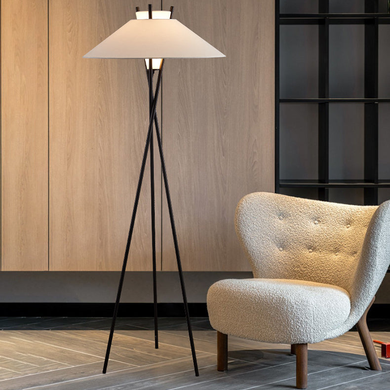 Black minimalist semi-tapered tripod floor lamps — 220V-240V (UK/AU)