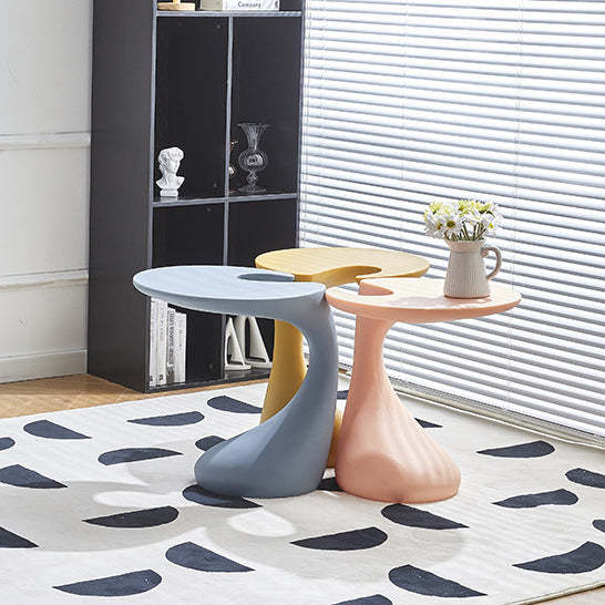 Contemporary Oval Base Plastic End Table