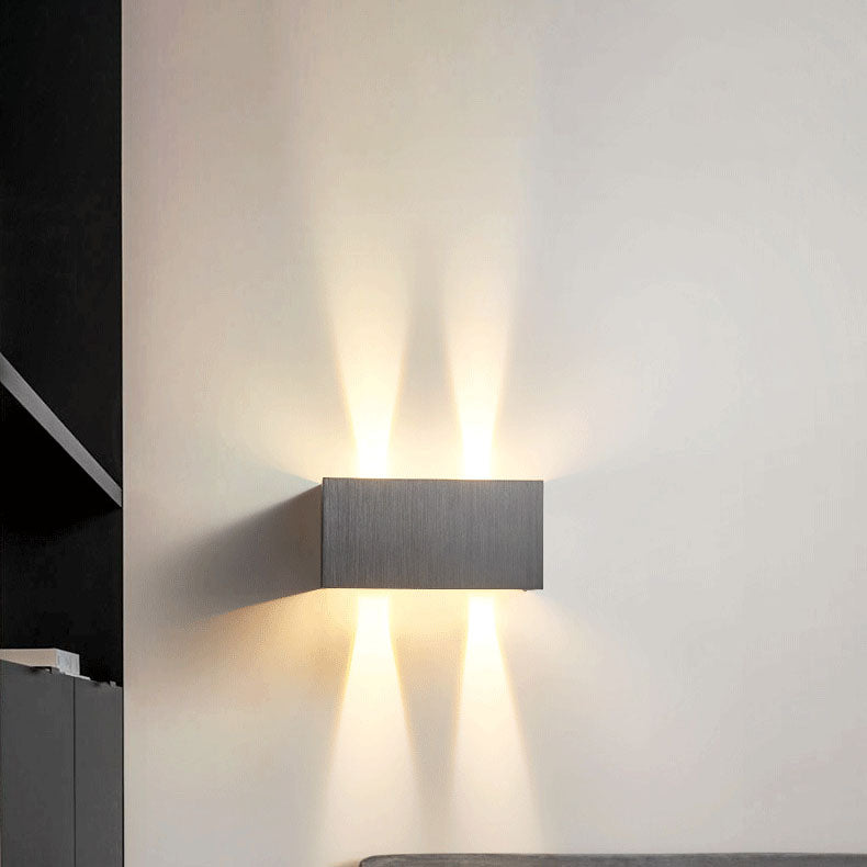 Nordic reading square wall sconces in aluminum — Brushed Gold / 220V-240V (UK/AU)