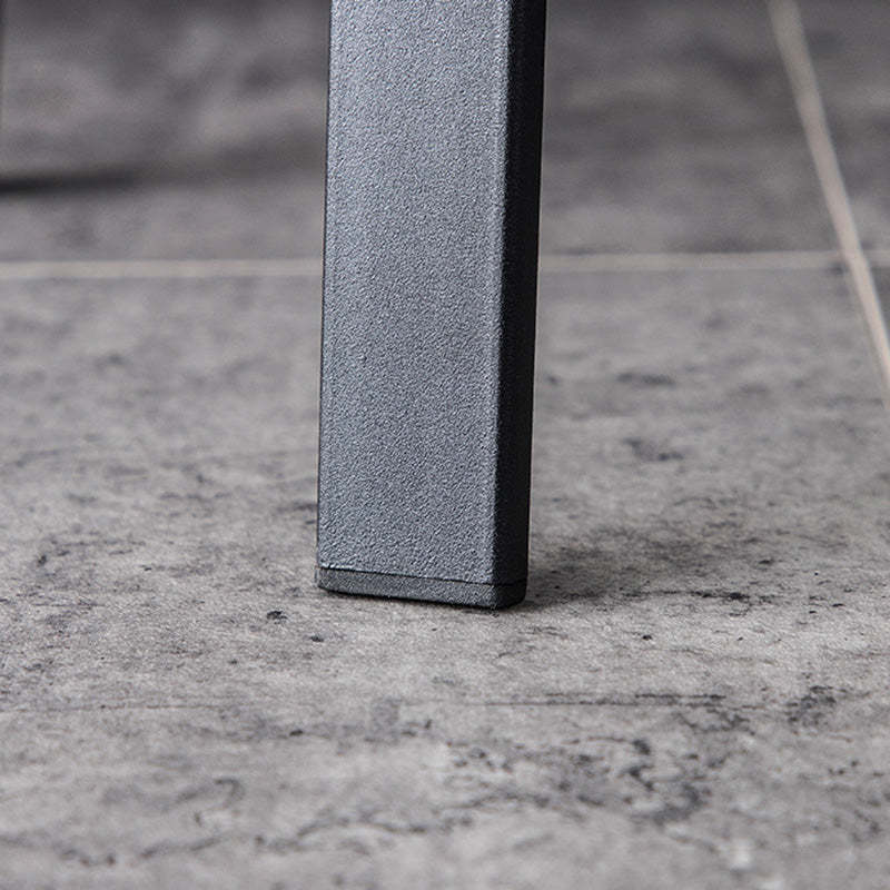 Minimalist Round Iron 4-Leg Coffee Table