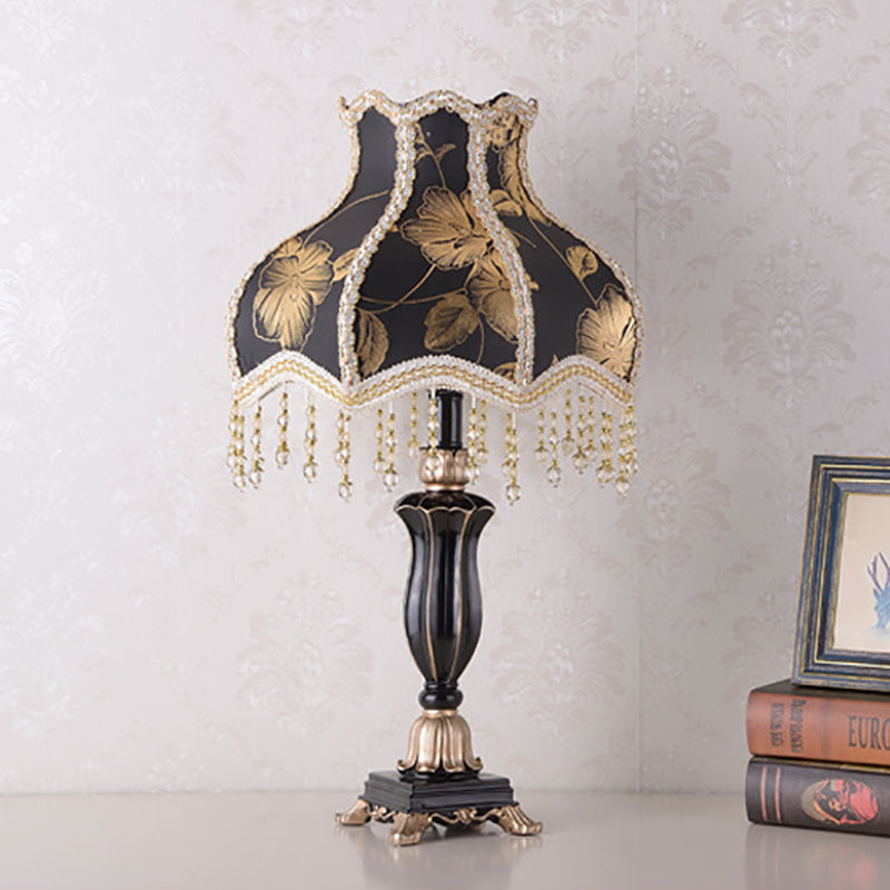 European Court Resin Fabric Table Lamp