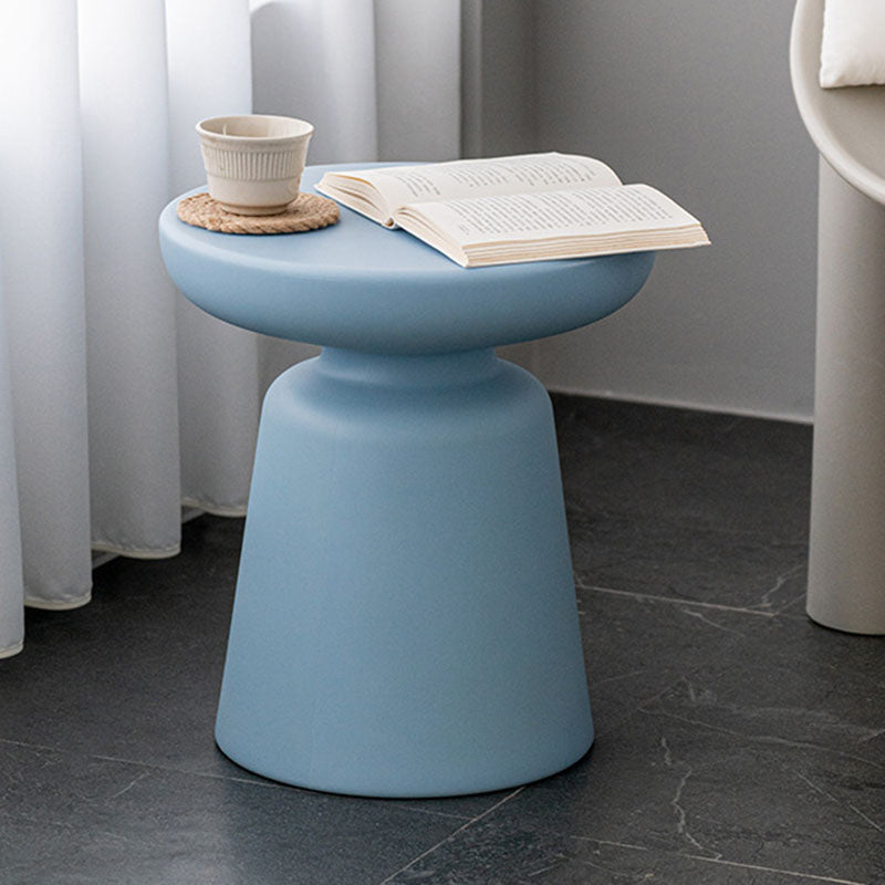 Minimalist Round Plastic Coffee Table — Yellow