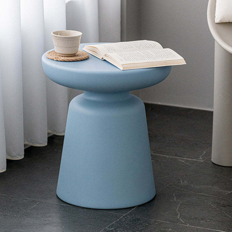 Minimalist Round Plastic Coffee Table — Yellow