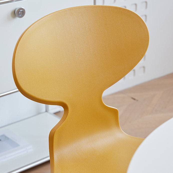 Minimalist Metal Four-Leg Chair — B / Black