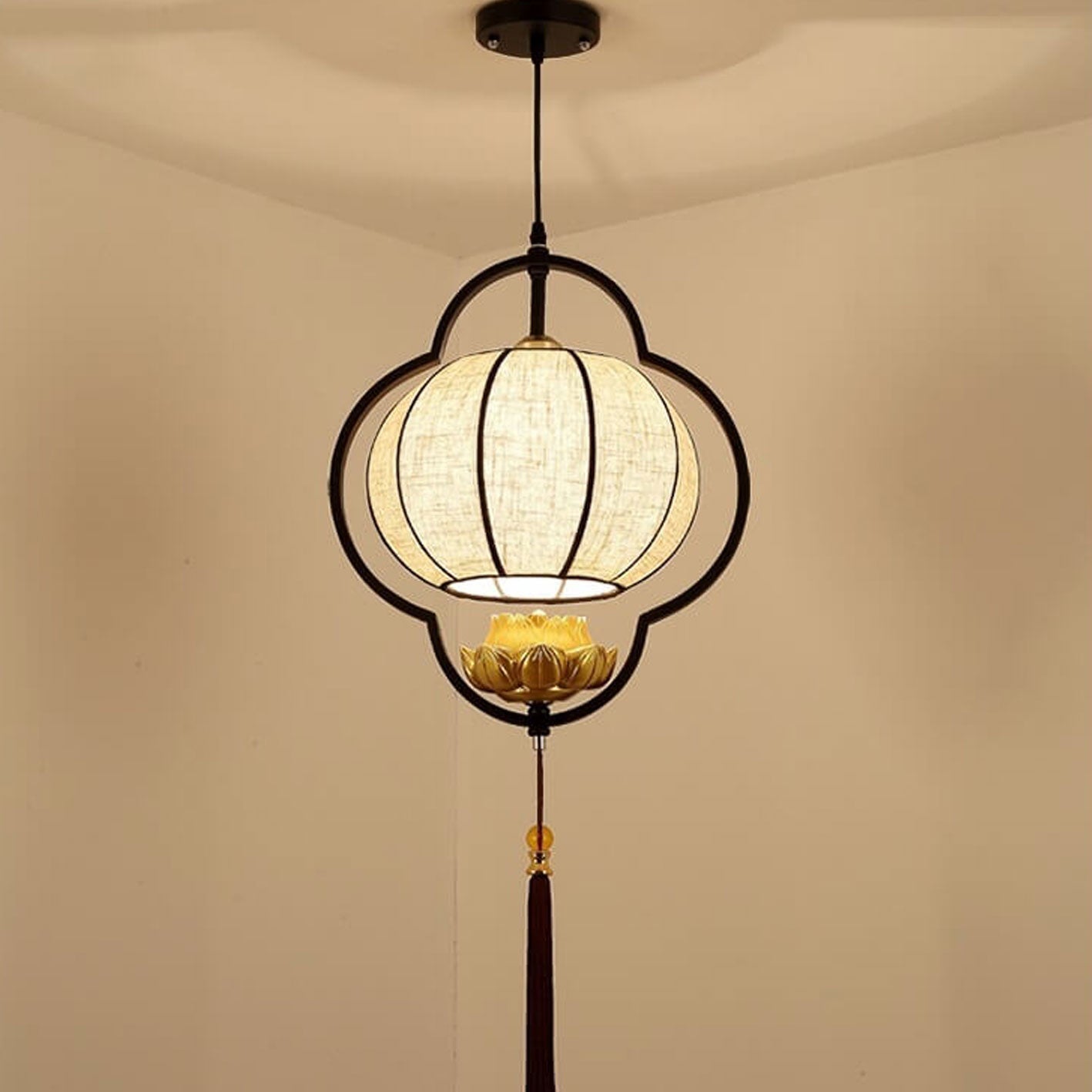 Chinese Retro Luxury Wrought Iron Pendant Light