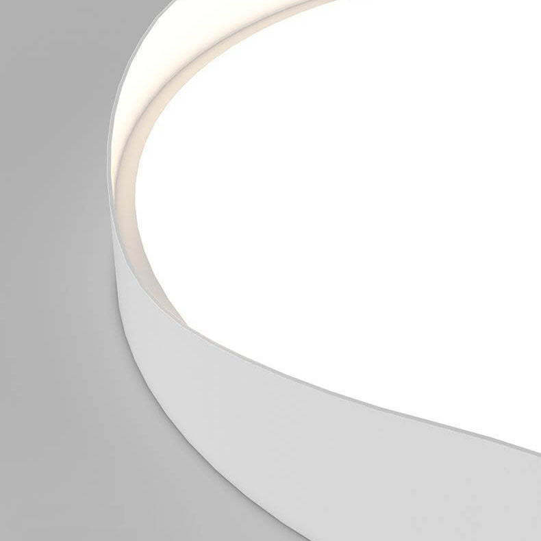 Nordic Minimalist Round Curve LED Flush Mount Light