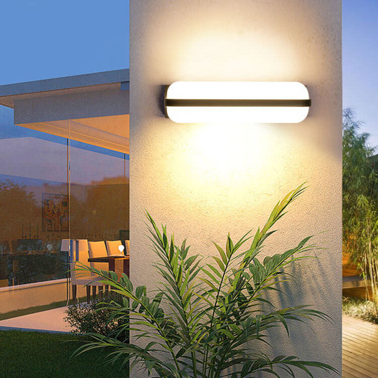 European Retro Die-Cast Aluminum Patio Wall Sconce