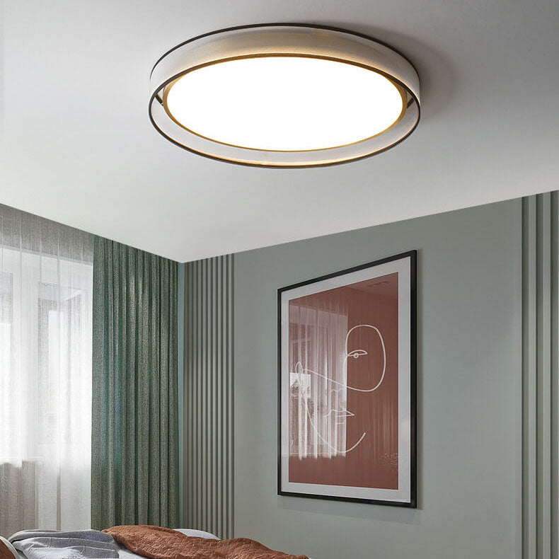 Luxury round flush mount lighting in brass — 2.36" H x 15.75" Dia / Warm White (3000K) / 220V-240V (UK/AU