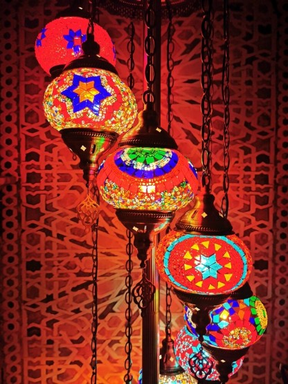 Retro Turkish Moroccan Globe 9-Light Floor Lamp — 220V-240V For UK/AU / Champagne