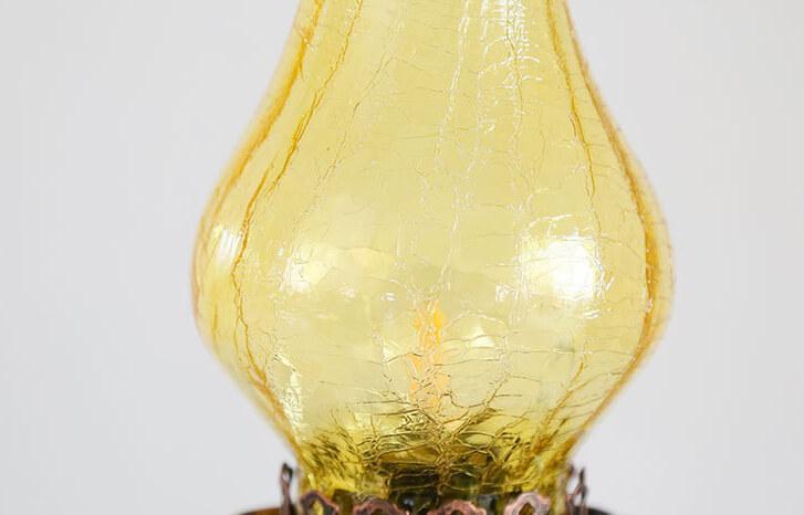Vintage Antique Kerosene Oil Table Lamp