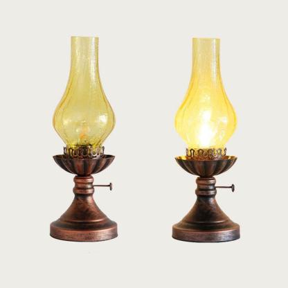 Vintage Antique Kerosene Oil Table Lamp