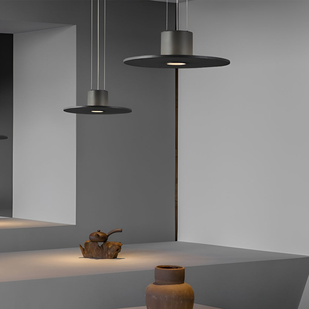 Industrial round plate pendant lighting in synthetic — 24" Diameter