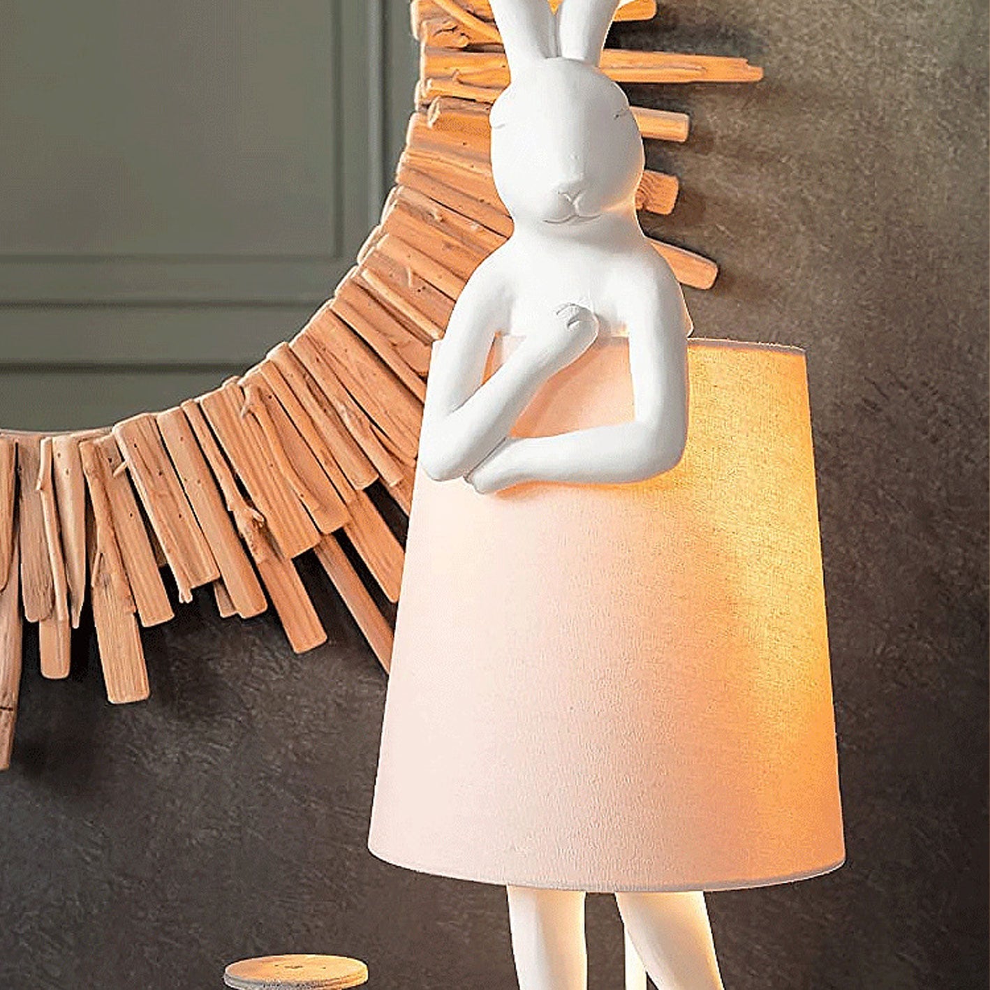 Nordic Apron Rabbit Resin Table Lamp